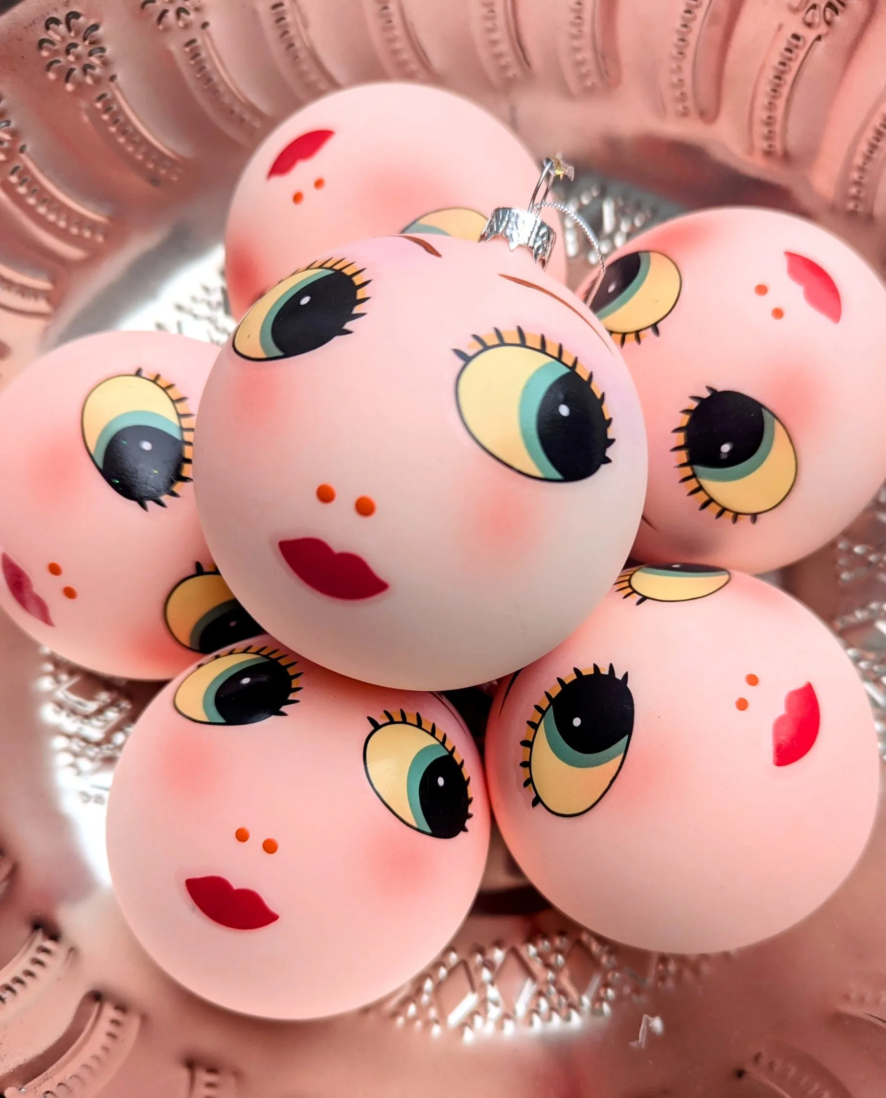 1950s style doll faces